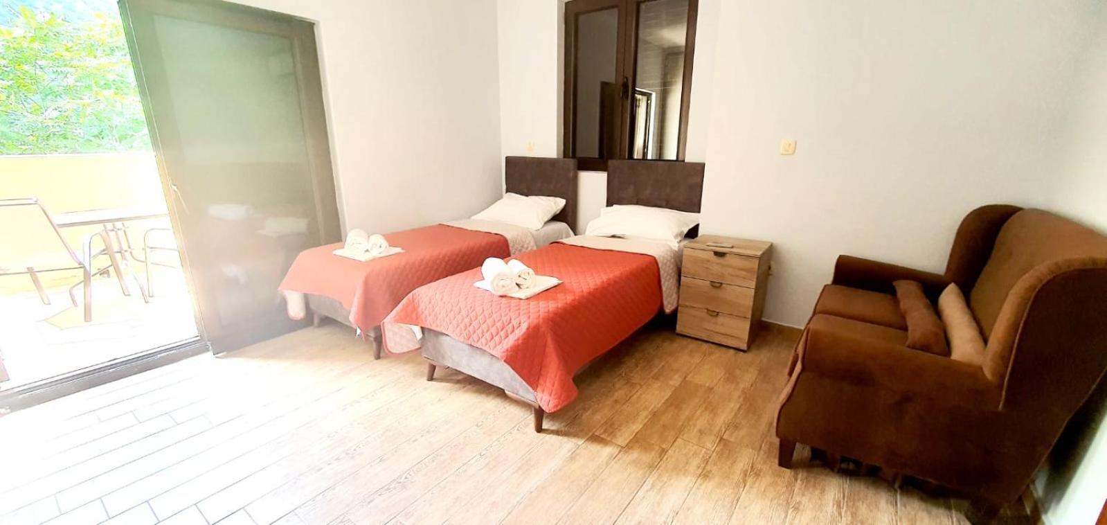 Keystone Apartments Donji Morinj Cameră foto